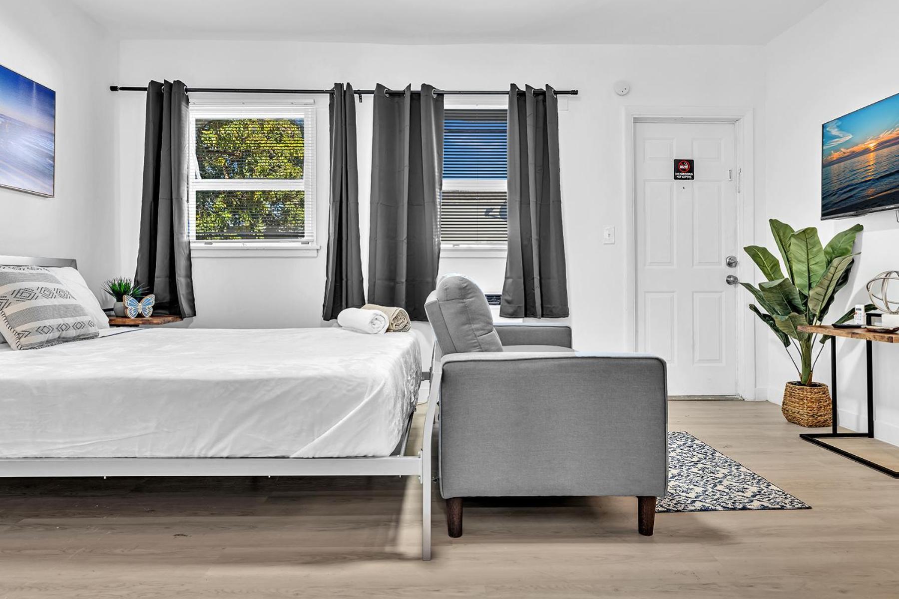 Young Circle & Hollywood Blvd Posh Studio Suite Zewnętrze zdjęcie