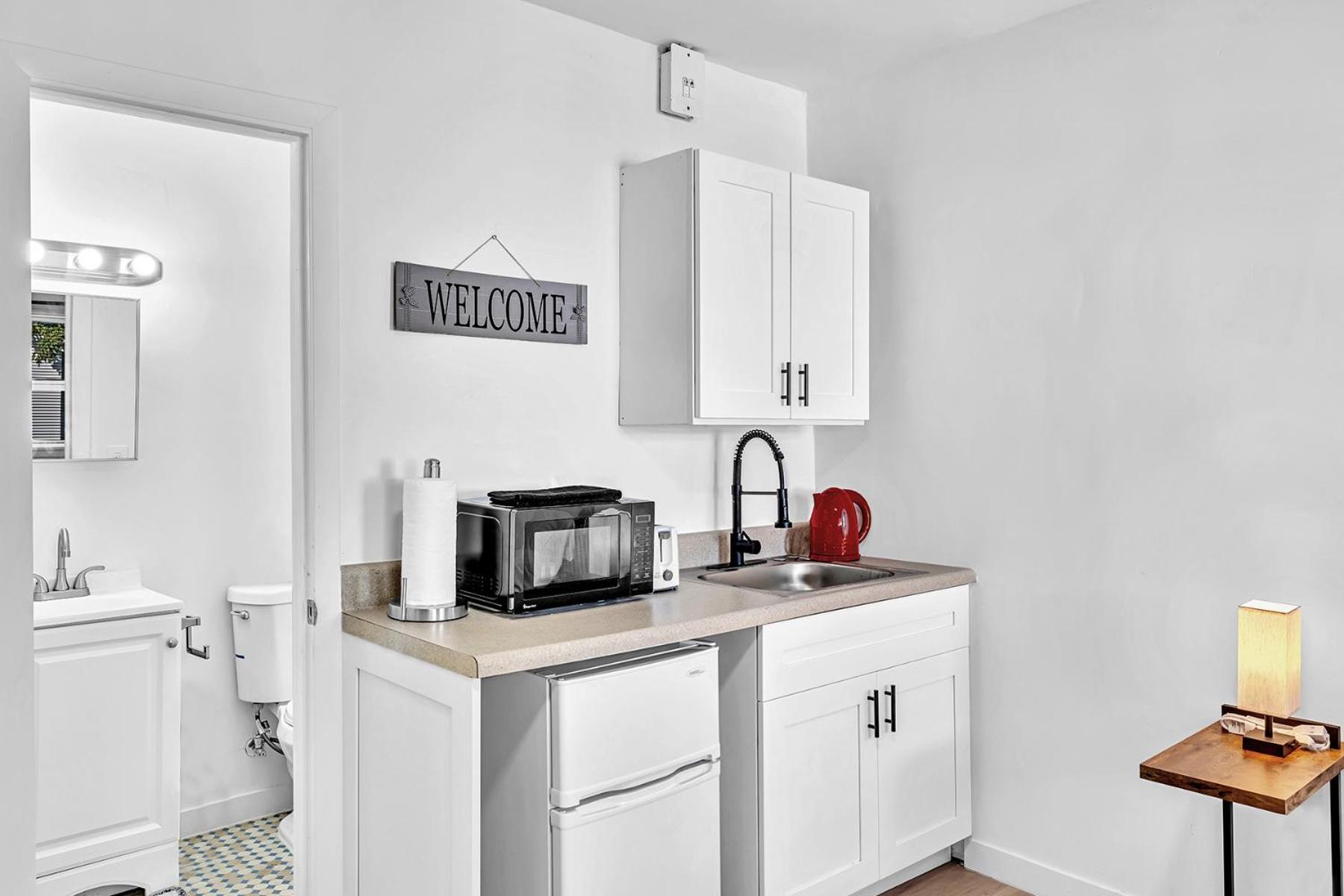 Young Circle & Hollywood Blvd Posh Studio Suite Zewnętrze zdjęcie